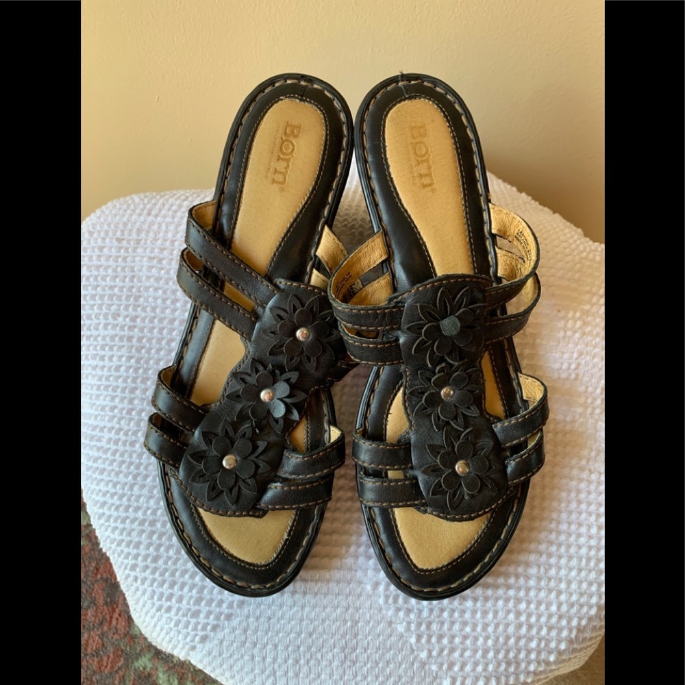 Born Floral Wedges 10